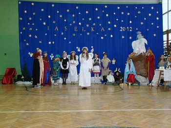jas11-12_069
