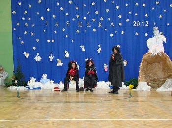 jas11-12_073