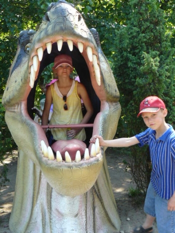 dino_83