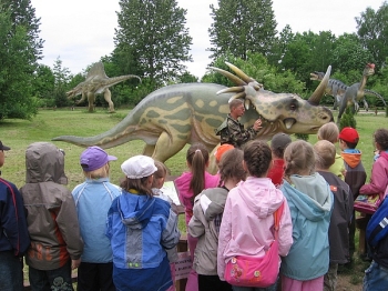 dino_03