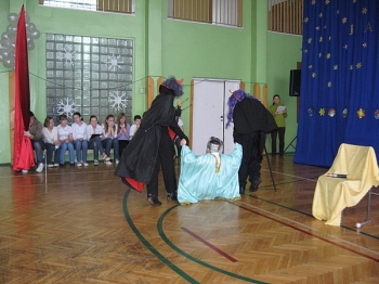 jas09_054