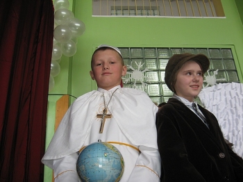 jas09_074