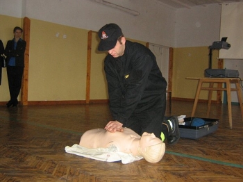 krus1pomoc07
