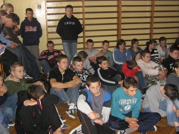 krus1pomoc09
