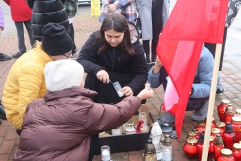 pomnik18