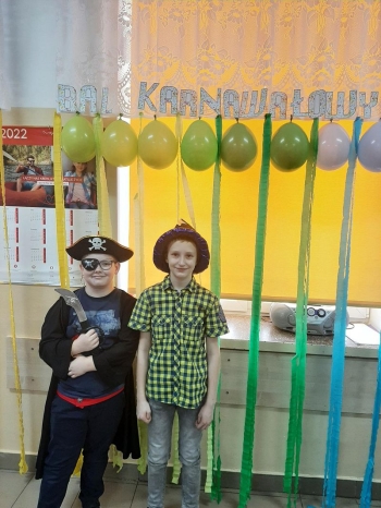 bal08