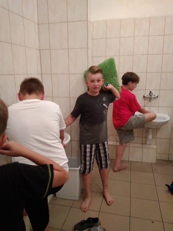 spanie075