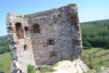 gniazda122