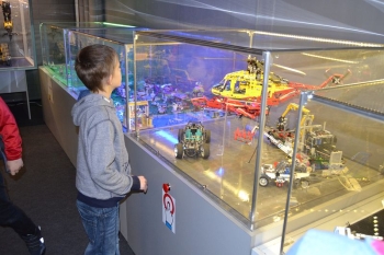 lego017