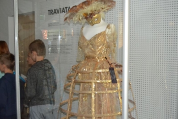bial05