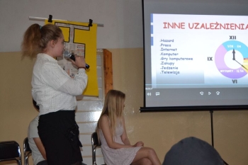 uzalezn18