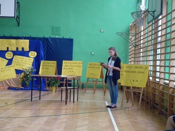 den18