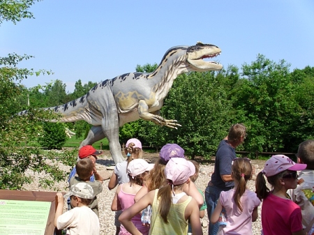 Klasy drugie w krainie dinozaurów