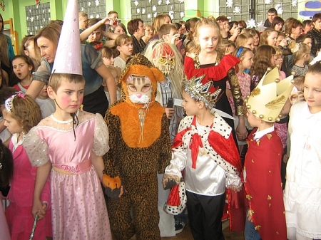 Choinka w szkole podstawowej