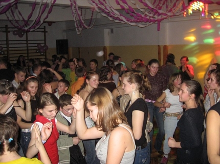 Zabawa choinkowa 2008 w Gimnazjum