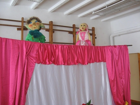 Przedstawienie teatralne dla najmłodszych