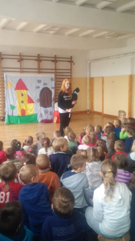 Przedstawienie ''Pomocna księżniczka''