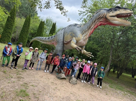 Przedszkolaki w Jurajskim Parku Dinozaurów