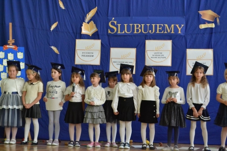 Uroczyste ślubowanie klas I