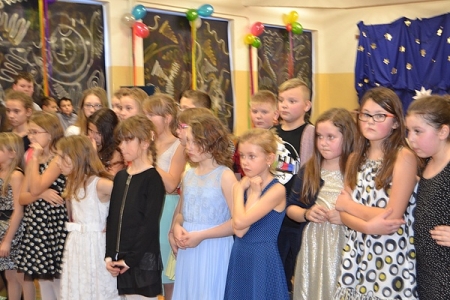 Niech żyje bal - zabawa noworoczna klas IV-VI