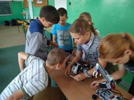 Warsztaty z robotyki - podsumowanie zajęć w roku szk. 2017/2018