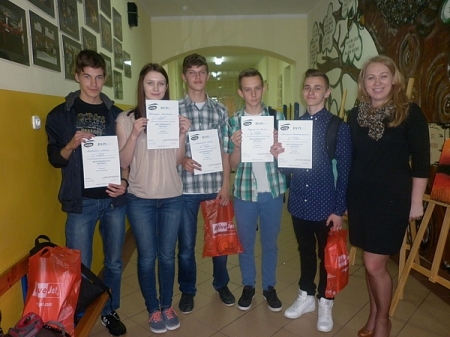 Podium w Multimedialnym Projekcie Literackim